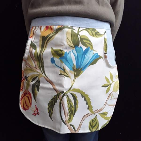Floral Peg Apron