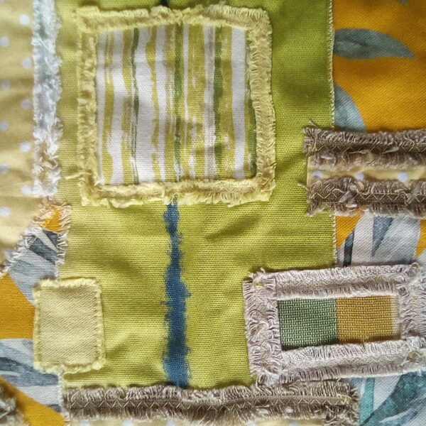 Green and Yellow Yellow Table Runner - Image 3