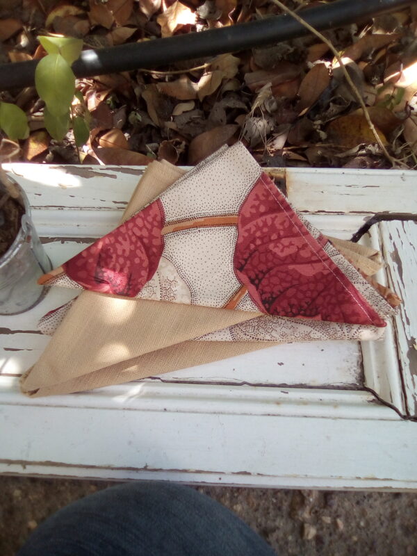 Vintage Cream Napkins